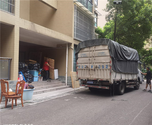 2022年7月23日重庆市万州区五桥三峡学院南浦院居民搬迁服务由重庆信则立搬家服务有限公司万州分公司承接，并圆满完成任务，且得到甲方一致好评。