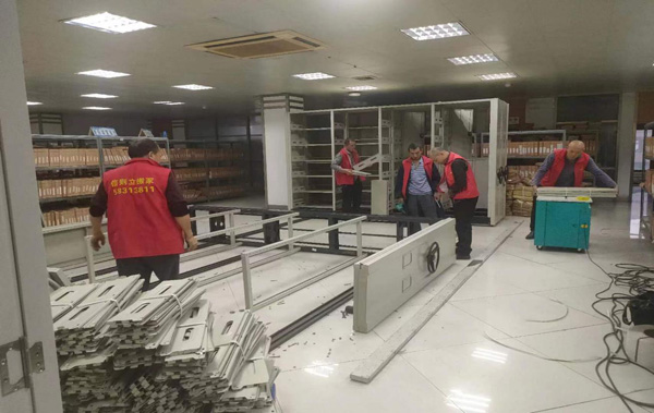 2023年10月19日重庆万州移动分公司到江南搬拆密集架搬迁服务由重庆信则立搬家服务有限公司万州分公司承接