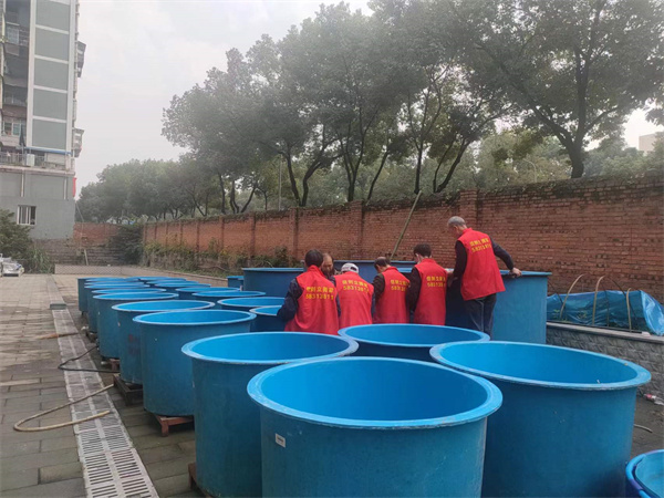 2023年11月23日重庆三峡职业动物科技学院设备搬迁及安装服务由重庆信则立搬家服务有限公司万州分公司承接，我们始终秉承“小心呵护，保证安全”的搬运宗旨，认真对待每一次搬家，用心对待每一位客户,将每一位顾客心爱的家具物品视为自己的家具物品来搬运。